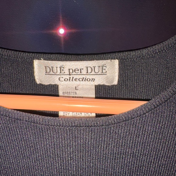 due per due Tops - Due per Due Women's Black Crop Top